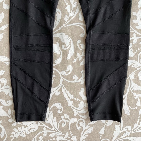 lululemon *limited edition* Tech Mesh High Times - Picture 3 of 9